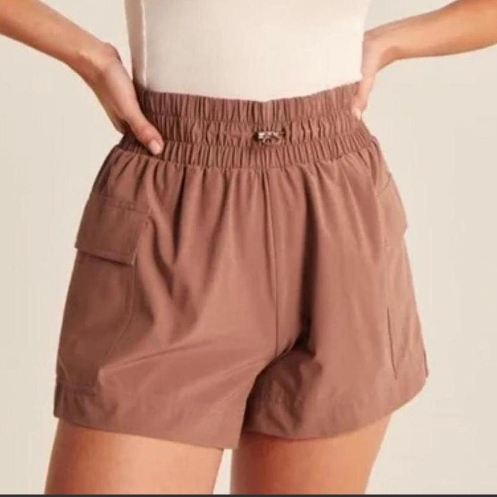 Abercrombie & Fitch Rust Performance Cargo Shorts